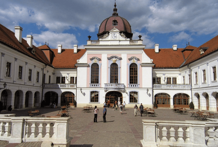 From Budapest: Gödöllő Palace of Queen Elizabeth Tour - Entering the Palace: Staircases, Halls, and Royal-Era Rooms