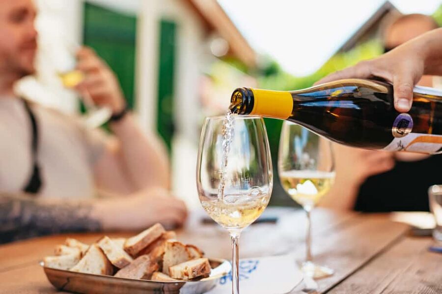 From Budapest: Half-Day Countryside Wine Tour with Meal - Why Etyek feels like the right half-day wine detour