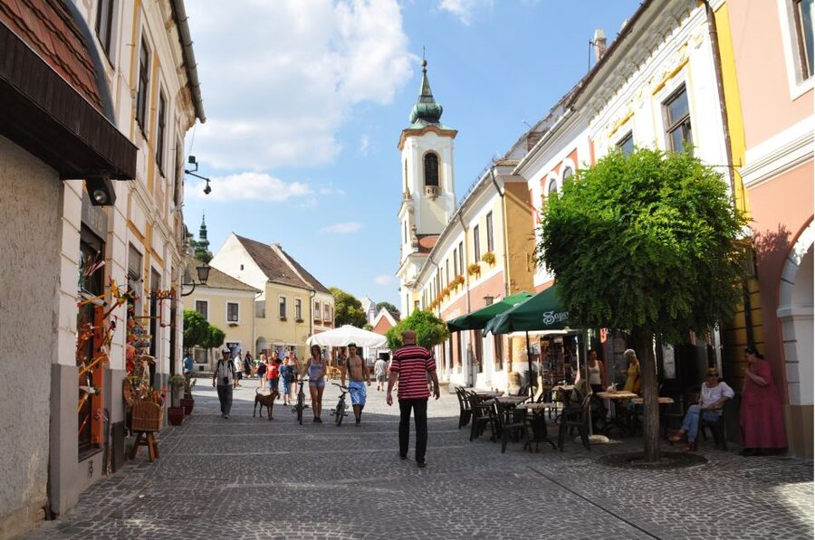 From Budapest: Szentendre Half-Day Tour - Why Szentendre works as a half-day escape