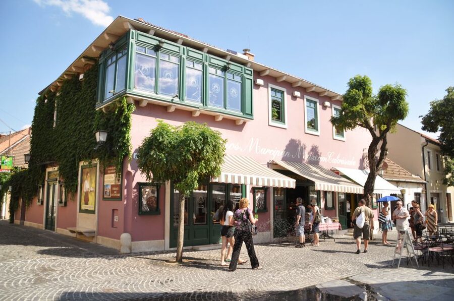 From Budapest: Szentendre Half-Day Tour - Szamos Marcipán Múzeum: why the marzipan stop is more than a sugar break