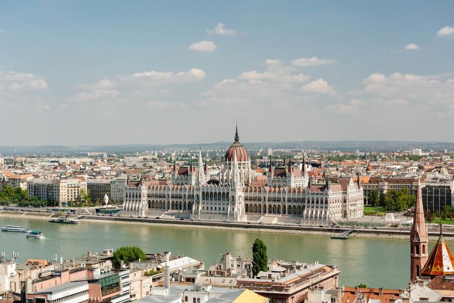 From Vienna: Guided Day Trip to Budapest - Parliament Building, Danube Views, and the Best Photo Angles