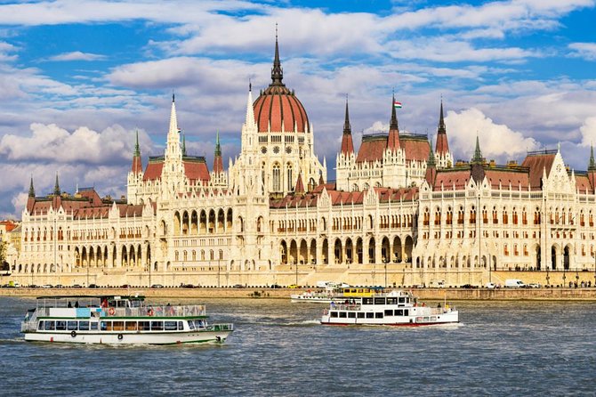 Full Day Private Budapest City Tour With Lunch and Cruise option - Fisherman’s Bastion and the Buda Castle walk for the best city views