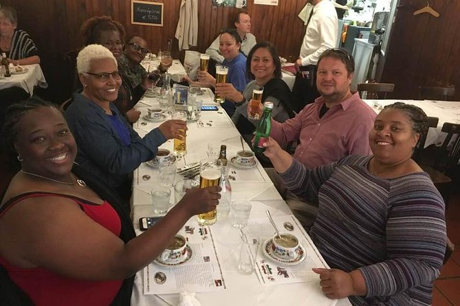 Full day PRIVATE GUIDED VIENNA tour from Budapest with lunch and drinks - Hofburg Encounters: Habsburg Power to Austrian Presidency