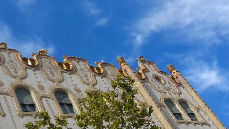German speaking guided walking tour in Budapest - Price Value: Is $41 Worth It for This Style of Tour?