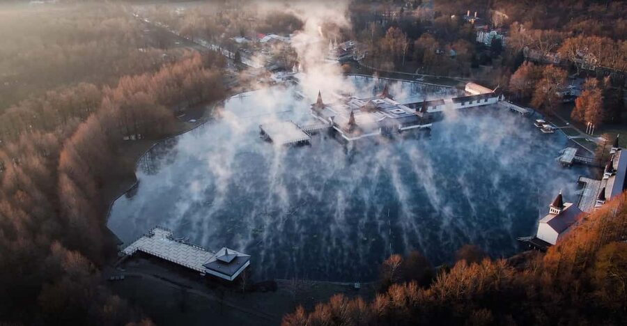 Hévíz Wellness Escape: Thermal Lake Day Trip from Budapest - Hévíz Town First: Photo Stop, Walk Time, and Lunch on Your Terms