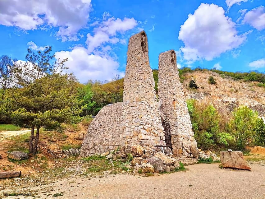 Hike to Spiritual Sites Near Budapest - What Makes the Startrail Stations Feel Different