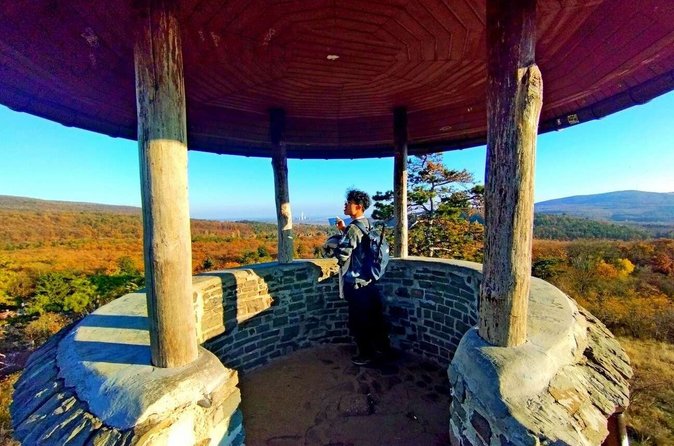 Hiking Tour to the Peak of Hungary - Pace and group size: what “max 10 travelers” changes
