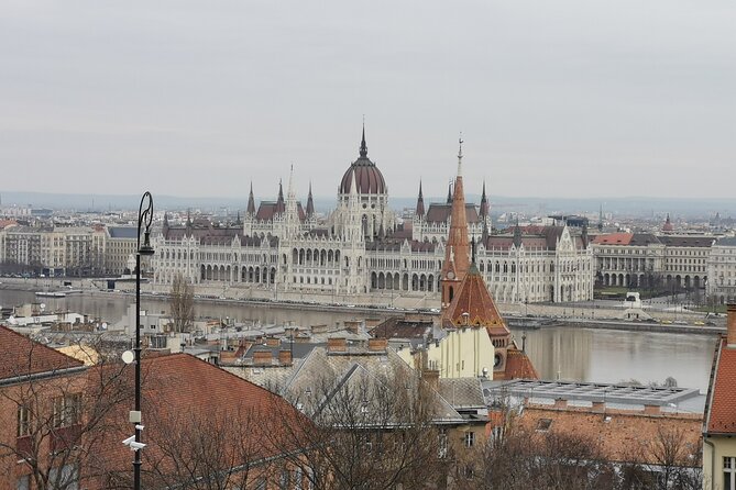 Historical and Cultural Walking Tour in Budapest - Liberty Square to the Hungarian Parliament: power and politics in one walk