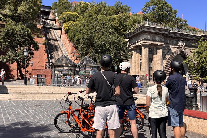 Historical Bike Tour of Budapest 2.5 Hours with Local Guide - Budapest from a bicycle seat: what makes this ride different