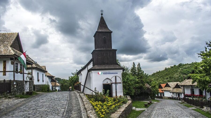 Hollókő, the rural Heritage, Day Tour from Budapest - The peasant houses of the 17th-19th centuries are the star attraction