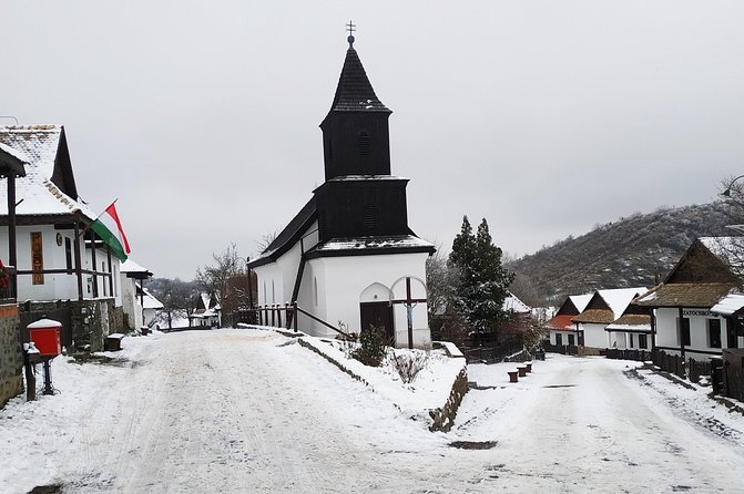 HOLLÓKŐ UNESCO World Heritage site + Eger Castle Private guided tour - How the 7-hour schedule really feels