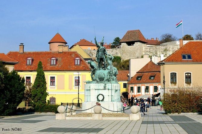 Home to Bull's Blood red wine! Eger with winetaste private tour - Minorita Templom in 20 minutes: baroque church beauty you can actually fit