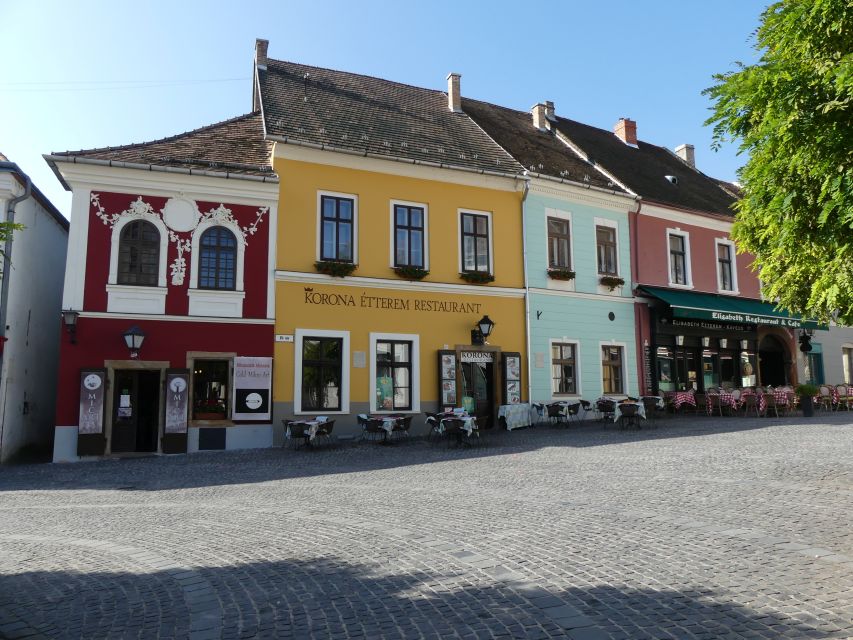 Hungary: Full-Day Private Danube Bend Tour - Boat service, flooding risk, and the Saturday versus weekday return plan