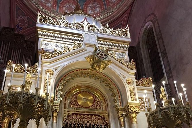 Jewish Budapest Walking Tour - Gozsdu Udvar: Restaurants and Party Energy in a Courtyard Setting