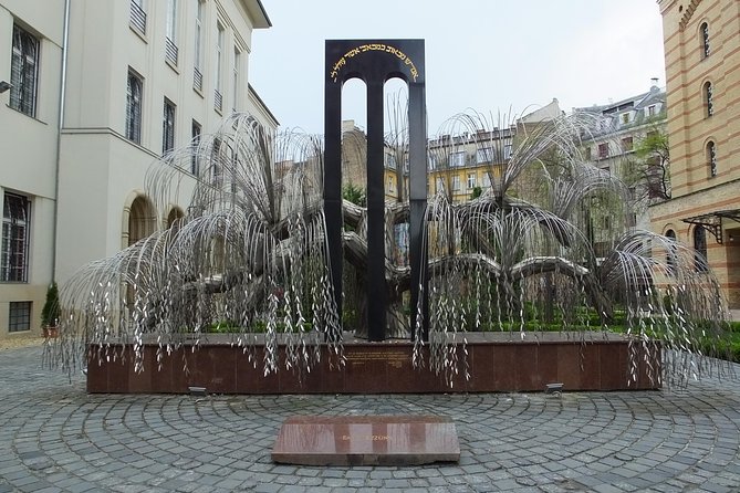 Jewish Heritage in Hungary with a Historian - Kazinczy Street Synagogue and the Orthodox Community Lens