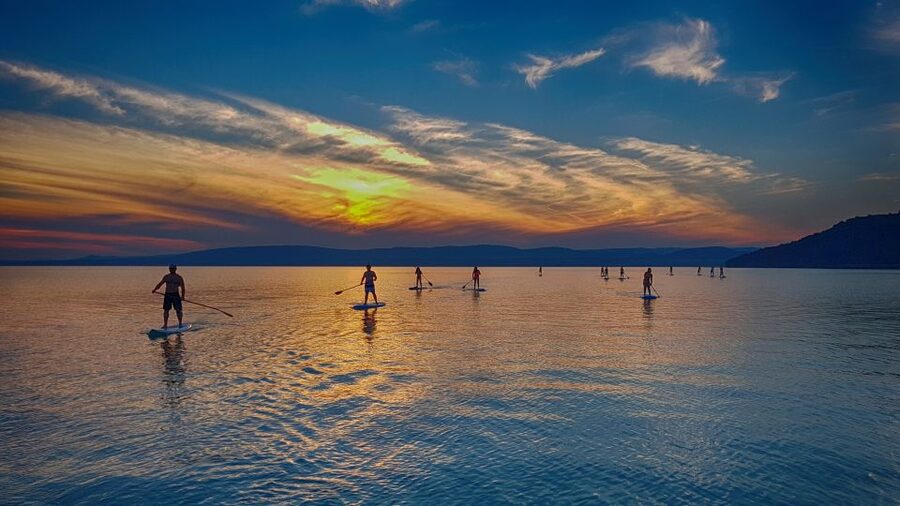 Lake Balaton: Sunset SUP Tour along the Tihany National Park - How the sunset paddle works, step by step