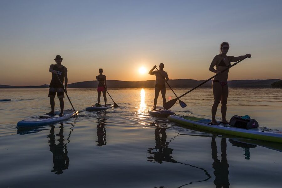 Lake Balaton: Sunset SUP Tour along the Tihany National Park - Meeting at Club Tihany and getting sorted fast