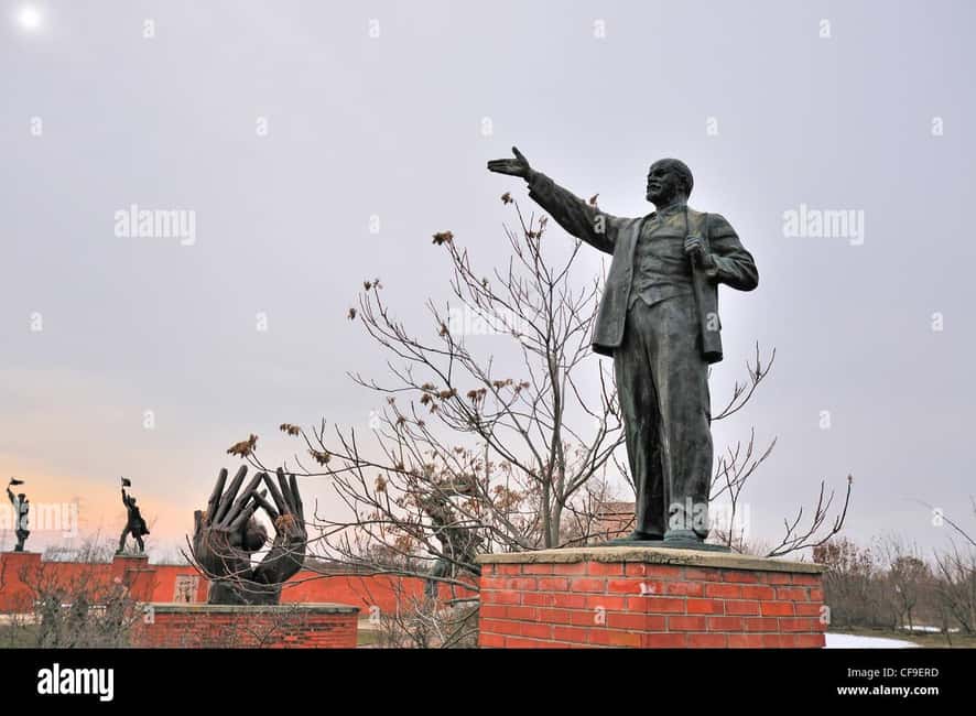Life Behind the Iron Curtain, the communist Budapest private - A Private Window Into Budapest’s Iron Curtain Era