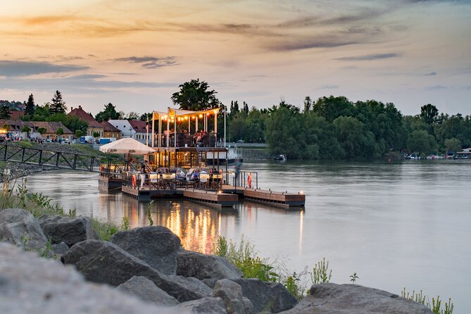 Luxurious, private day cruise with a waterlimousine to Szentendre - The 3-hour Szentendre program: your two hours in a painter city