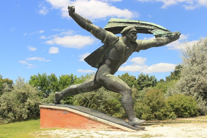 Memento Park Entrance Ticket - The big star: Liberation Army Soldier and the Gellért Hill story