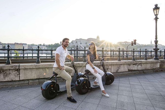 MonsteRoller E-Scooter Rental in Budapest - The MonsteRoller Electric Scooter Setup: Quiet Power, Helmets, and Fat Tires