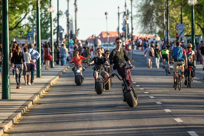 MonsteRoller E-Scooter Rental in Budapest - Stops, Breaks, and Using the Included Lock Rental