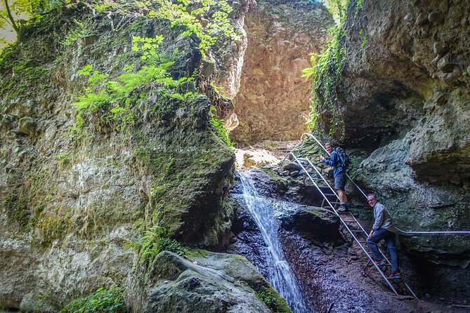 One Day Wonder Hiking Trip - Fitness and gear: moderate effort with a few tough spots