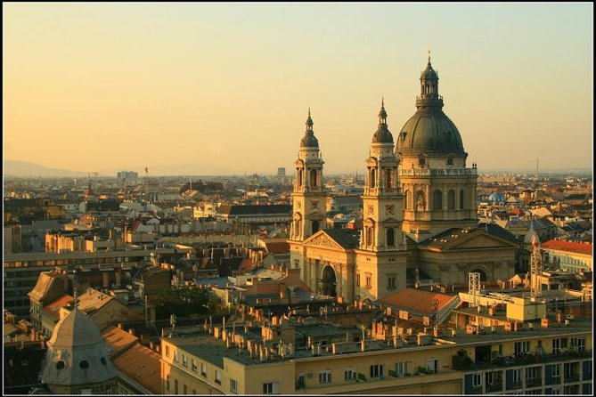 Orientation walk in Budapest - Meeting Point, Hotel Pickup, and How You’ll Actually Find the Start