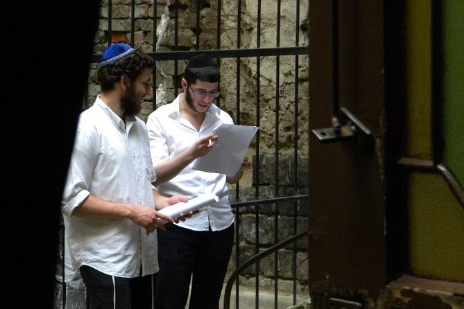 Past and Present of Budapest Jewish District Tour - Key Points That Make This Walk Worth Your Time