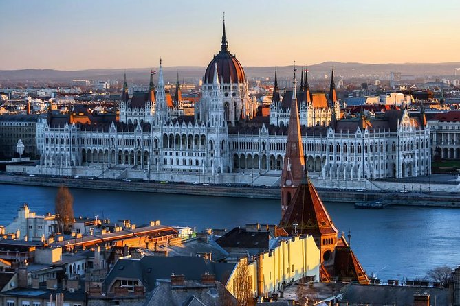 Private 4-hours City Tour of Budapest with private guide and Hotel Pick-up - Why Budapest works well in just 4 hours
