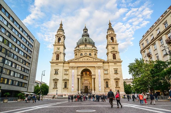 Private 4-hours City Tour of Budapest with private guide and Hotel Pick-up - Price and value: what you are really paying for