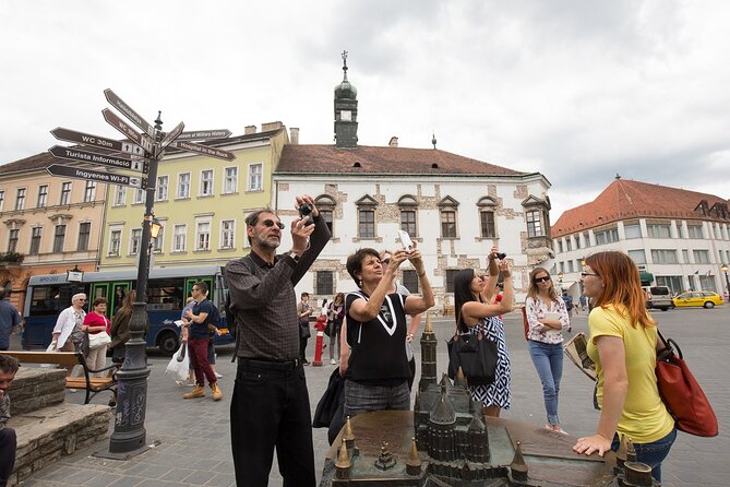 Private Buda Castle Walk with Entry to Matthias Church - Budatower: history talk, and tickets that cost extra