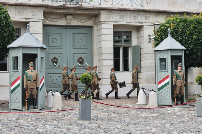 Private Buda Castle Walk with Entry to Matthias Church - Arpad Toth Promenade (Setany): a calmer stretch on Castle Hill