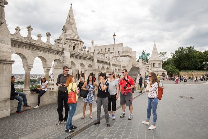 Private Buda Castle Walk with Entry to Matthias Church - Fishermans Bastion: your quick orientation over the whole city