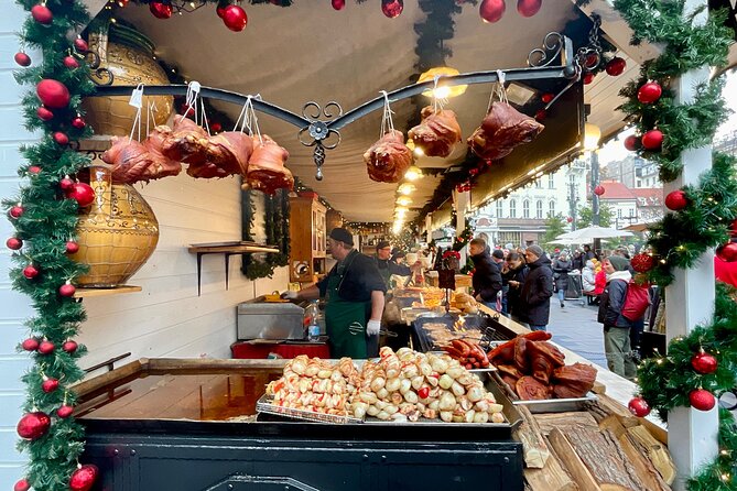Private Budapest Christmas Market Tour with Chimney Cake & Mulled Wine - Price and value for a private group