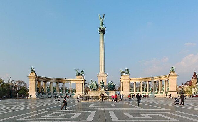Private Budapest Sightseeing Tour: Royal Castle, Heroes Square, Chain Bridge - Key Highlights Worth Planning For