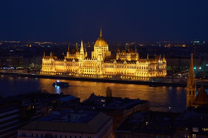 Private Budapest Sightseeing Tour: Royal Castle, Heroes Square, Chain Bridge - Gellért Hill to Liberty Bridge: Citadel Views and Spa Area Stops