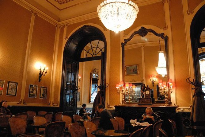 Private Café Wandering: Excursion through Budapest’s Belle Epoque - Tram along the Danube to Central Café’s dignified room