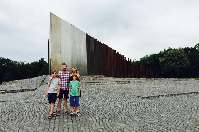 Private Communist Budapest Tour - Price and logistics: what you are paying for, and what you should check