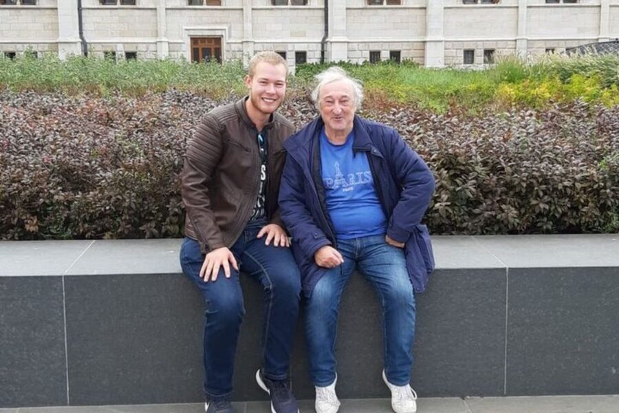 Private Custom Tour with Local Guide Budapest - What you’ll see: monuments, museum exteriors, and optional museum visits