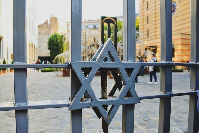 Private Jewish Heritage Tour of Budapest with Local Expert - Rumbach and Kazinczy: Moorish grace meets Art Nouveau orthodoxy