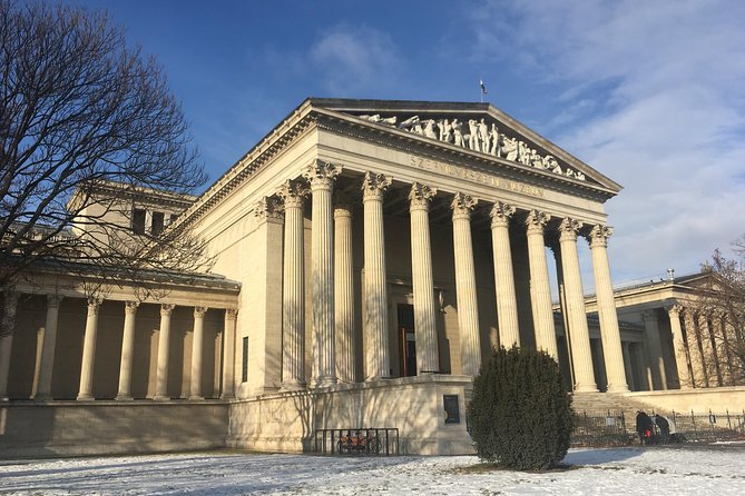 Private Tour Around Budapest - A private Budapest hit list, paced for real life