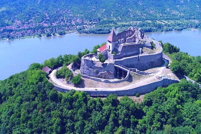 Scenic Danube River bend hills & the Art Town: Private Car Tour - Getting the Most Out of the Danube Bend and Art Town Combo