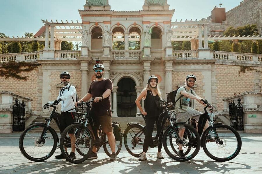 Semi-Private Off-Road eBike Tour in The Buda Hills - The eSUV eBike setup: power, comfort, and why it matters