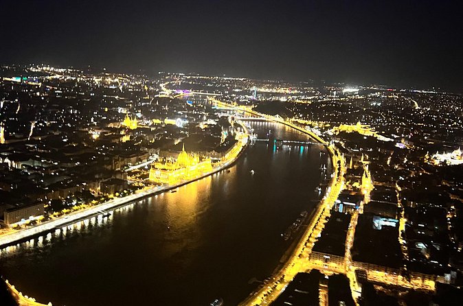 Sightseeing flight over Budapest - Who this Budapest Danube flight fits best