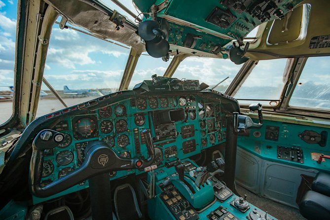 Skip the Line: Aeropark Aviation Museum Entrance Ticket - Finding Aeropark Budapest without stress (bus 200E and free parking)
