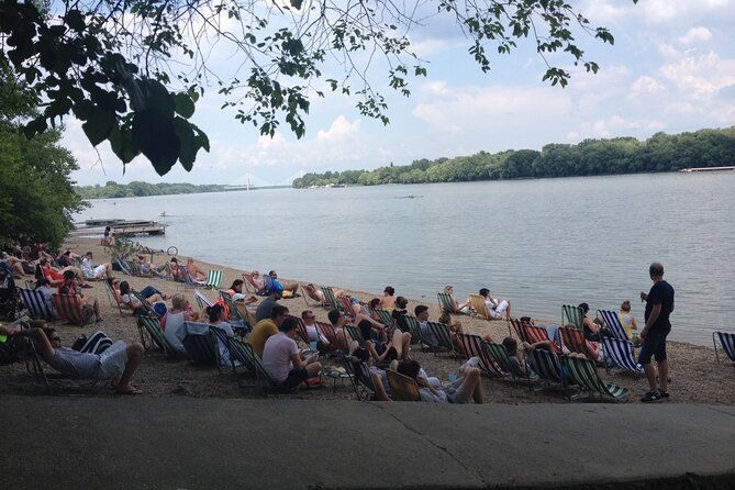 Szentendre: Self-guided Bicycle Tour with optional boat transfer - Price and gear: what $34.55 buys you, and how to judge value