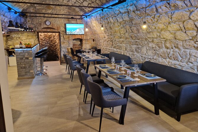 The only Wine Cocktail Club in Tokaj, Lunch & Fun, Hungary - Pickup, timing, and how to plan your day around the 5 hours