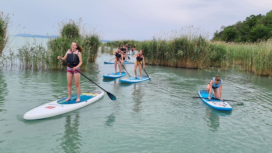 Tihany: SUP Course and Tour at Lake Balaton - The 2-hour flow: simulator, beach practice, then your solo hour