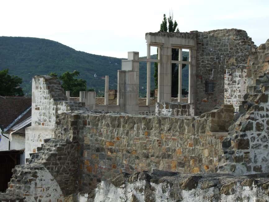 Visegrád Hike & Castle Tour with Ferry from Budapest - Quick hits you will care about